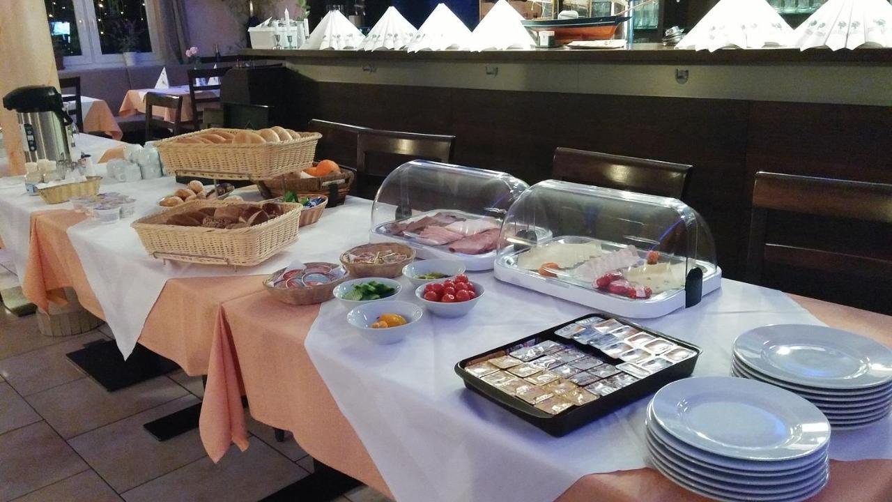 Hotel-Restaurant Zum Baeumle Зюссен Экстерьер фото